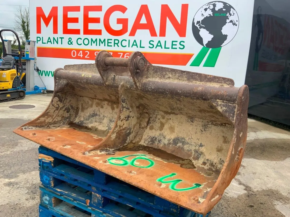 72" GRADING BUCKET...65mm PINS........60w. - Image 2