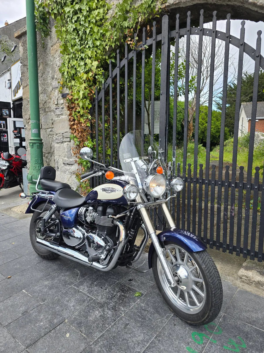 2011 TRIUMPH BONNEVILLE AMERICA MOTO4U - Image 4