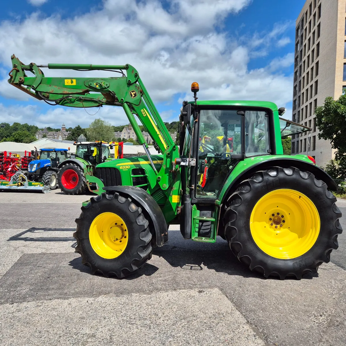 John Deere 6330 - Image 1