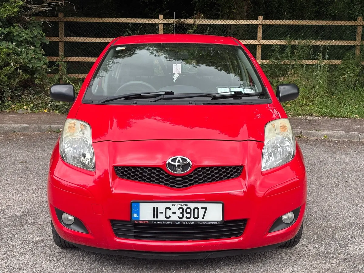 2011 TOYOTA YARIS 1.0 SPORT 63K NEW NCT & TAX - Image 2