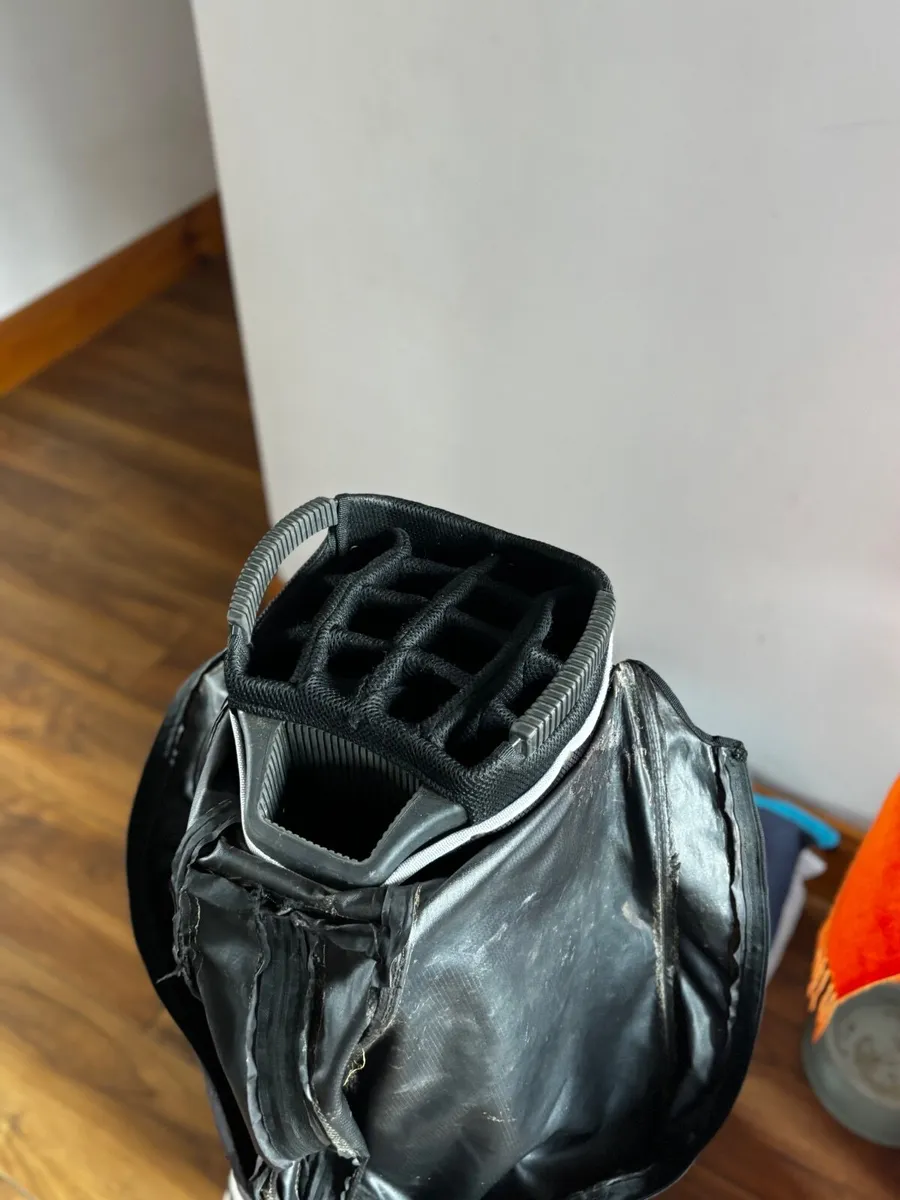 Waterproof Golf bag - Image 2