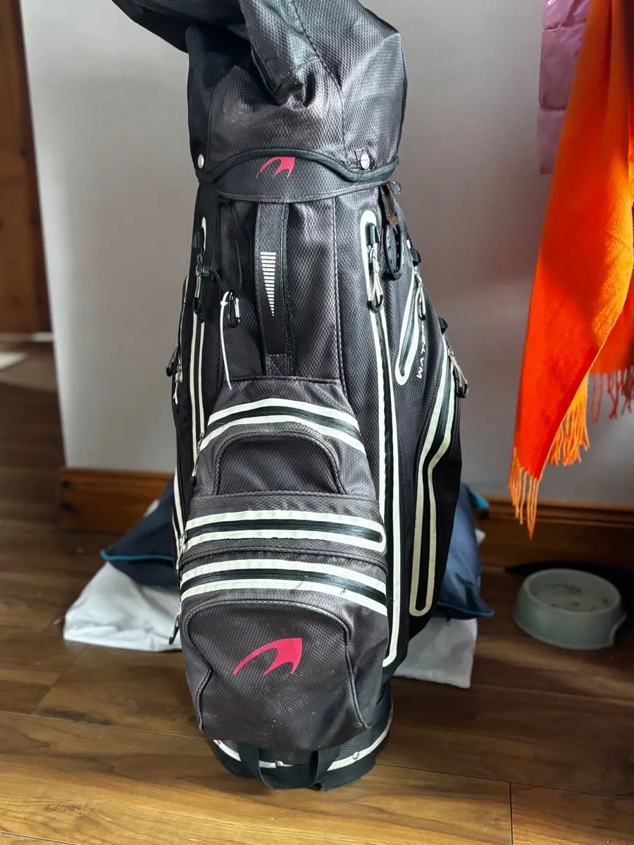 Waterproof Golf bag - Image 3