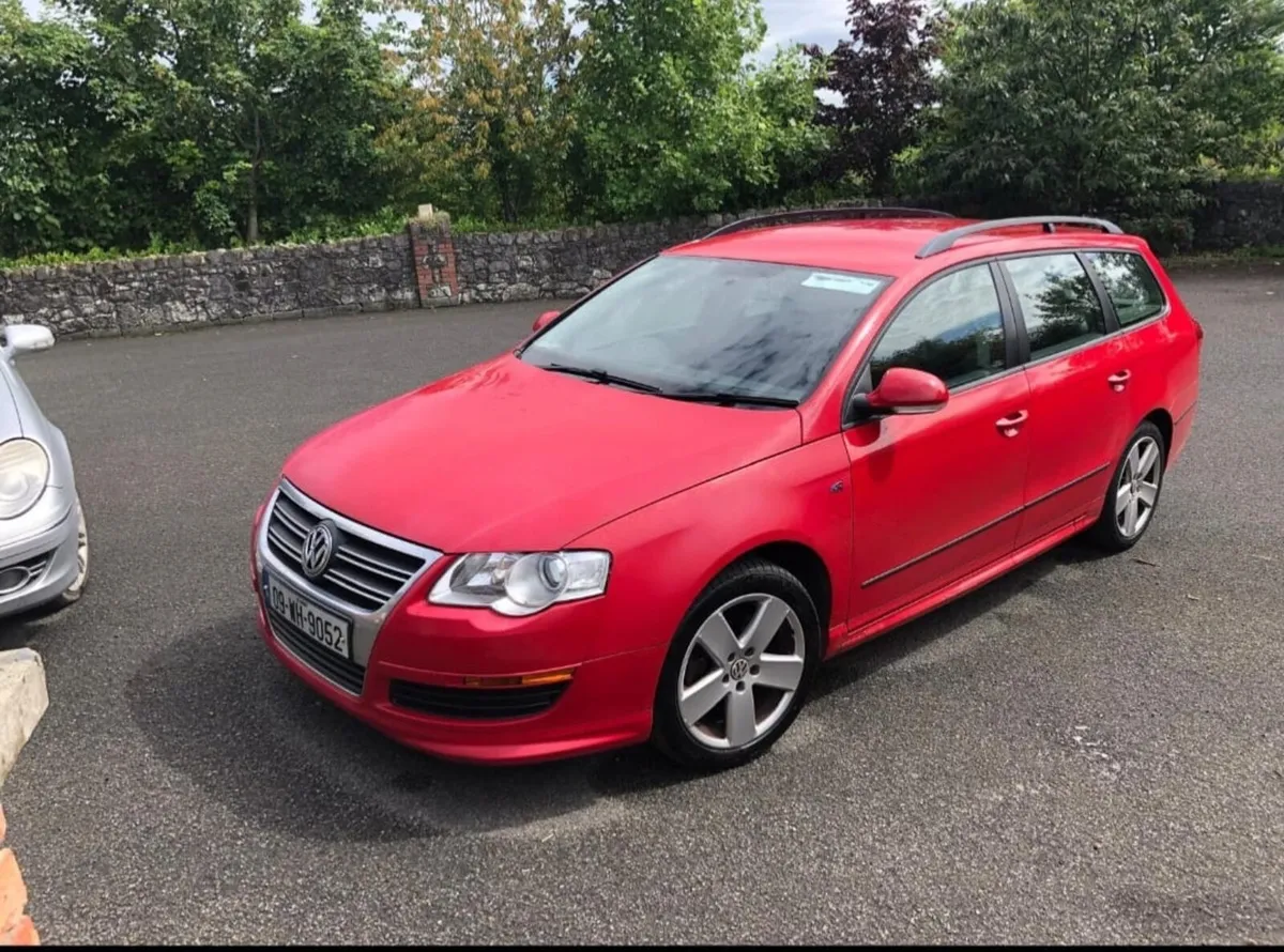 Volkswagen Passat 2009 - Image 1