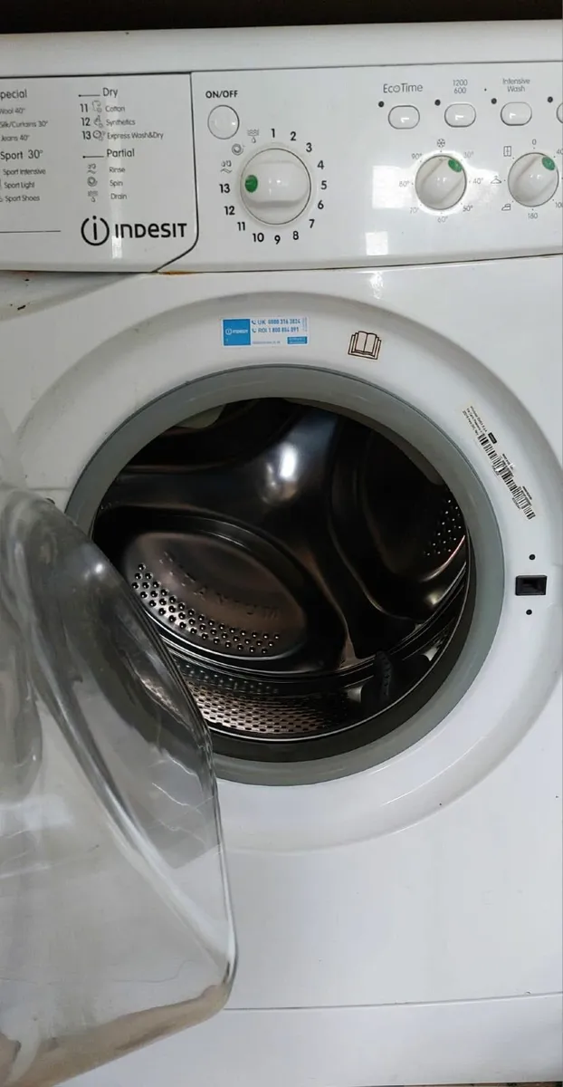 Indesit Washing machine - Image 1