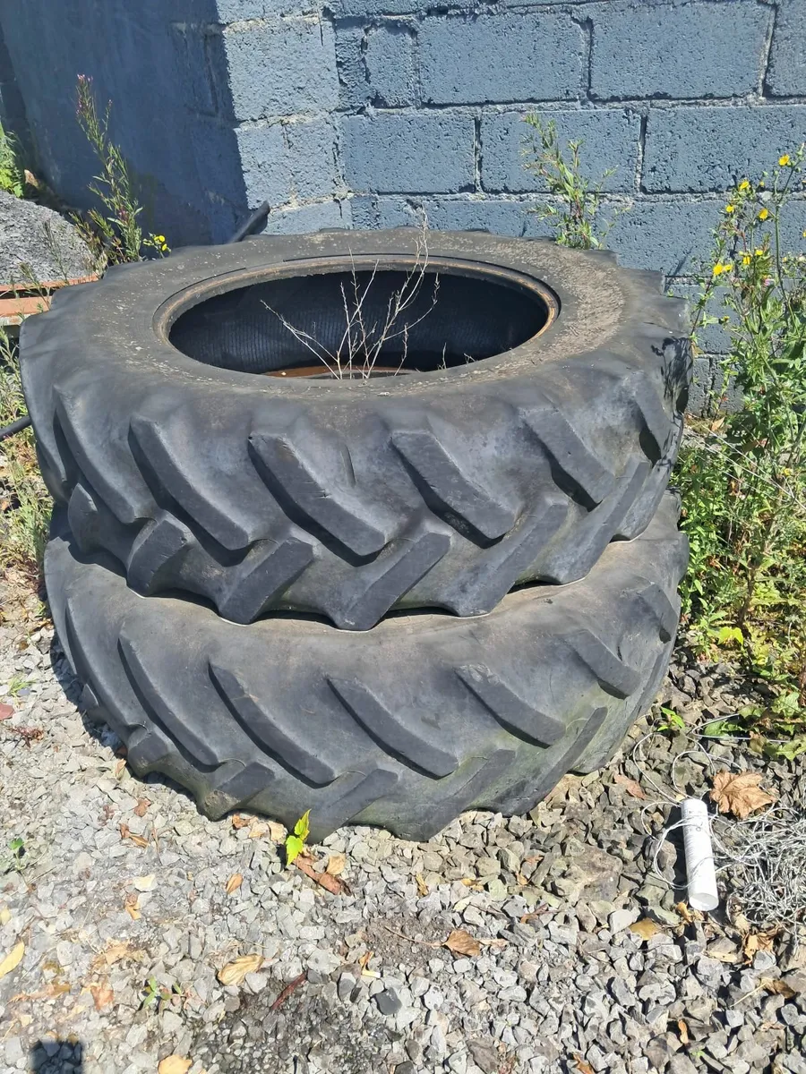 Tractor tyres - Image 3