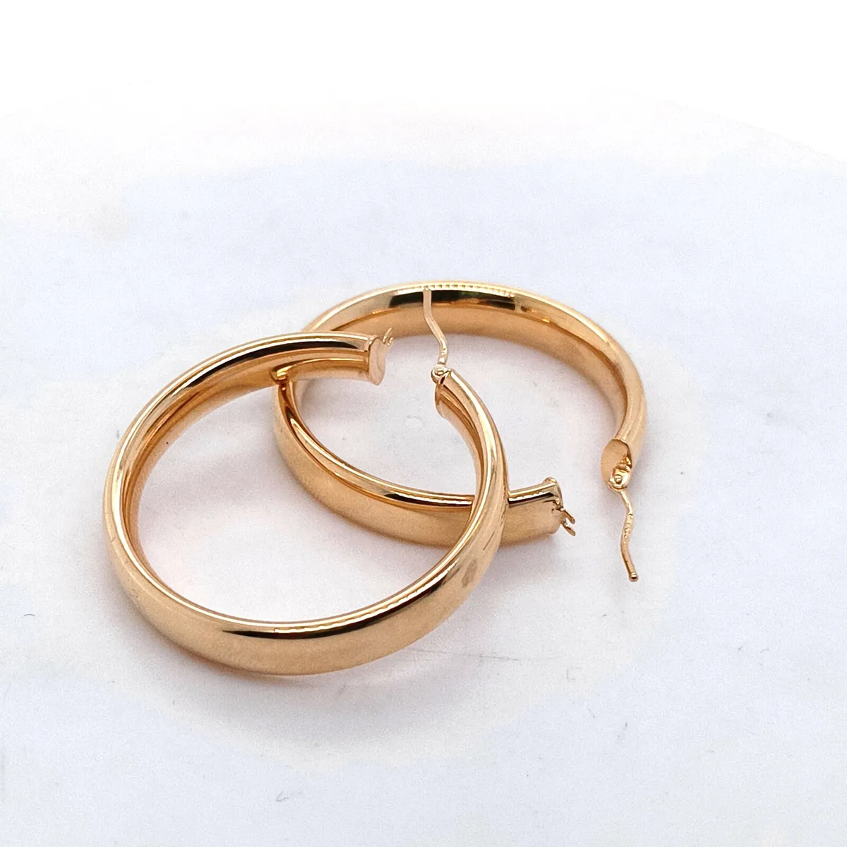 9k Yellow Gold Hoops Earrings, New ! - Image 3