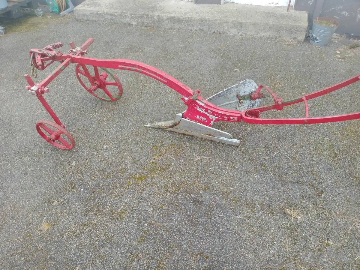 Vintage Ransomes Horse Plough - Image 3