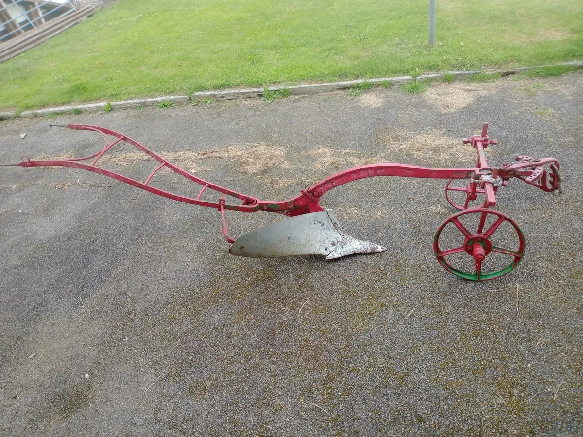 Vintage Ransomes Horse Plough - Image 1