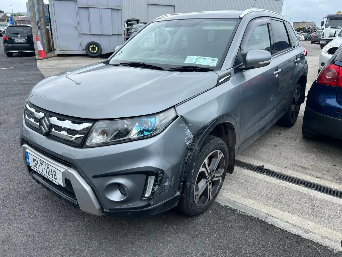2016 Suzuki Vitara GLX - Image 3
