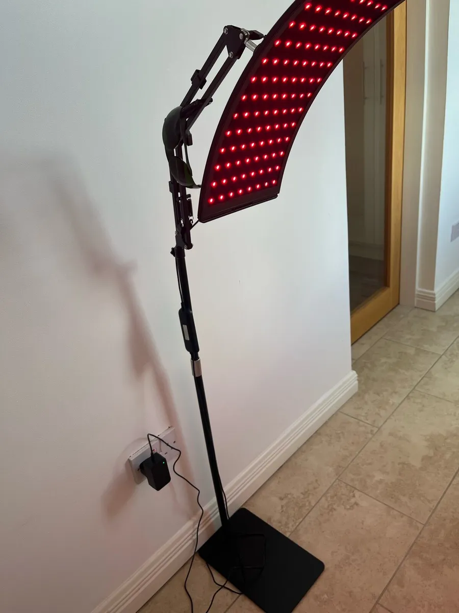 Red Light Therapy stand - Image 1