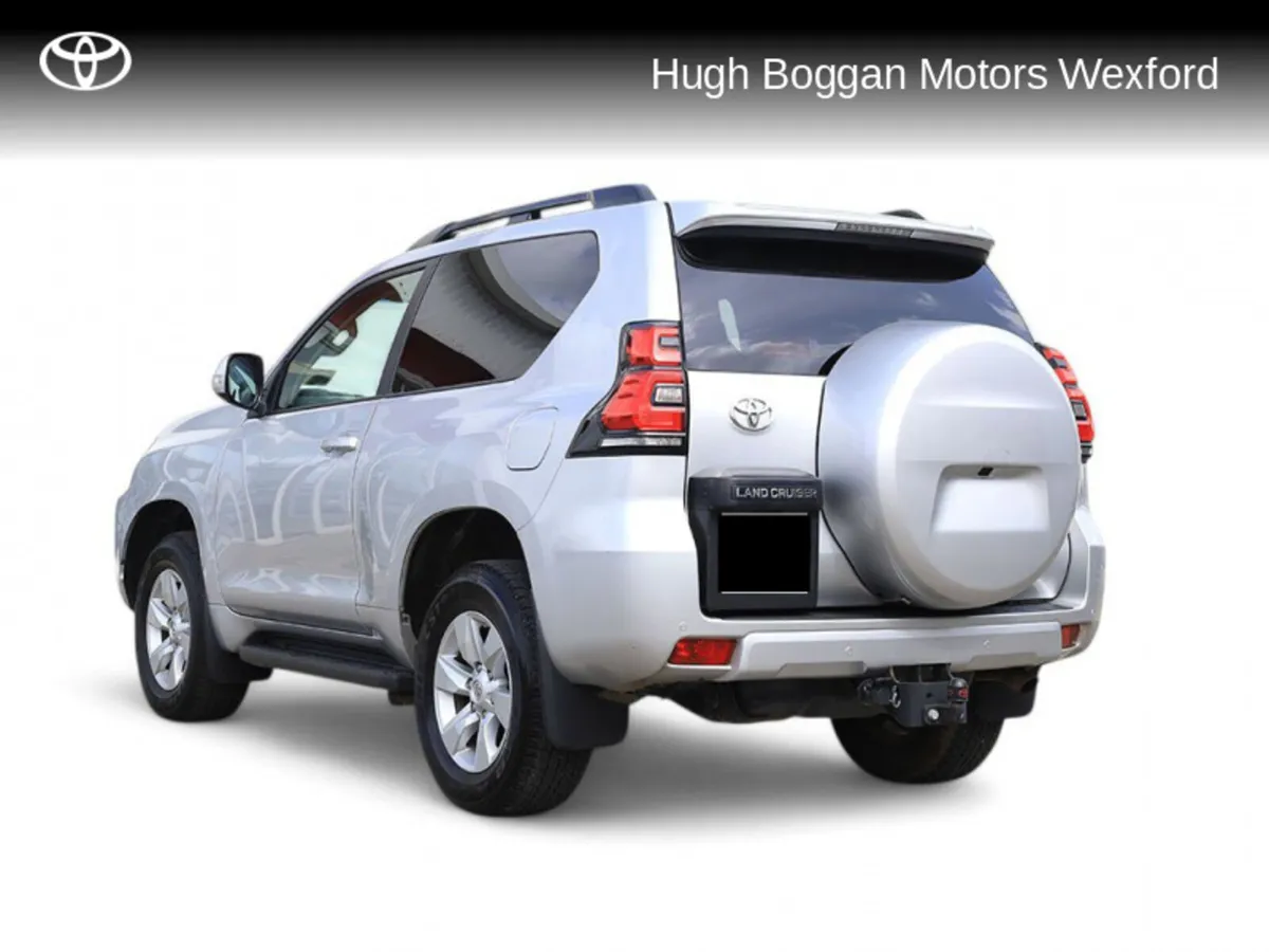 Toyota Land Cruiser SWB AUTO, VERY LOW MILEAGE!!! - Image 2
