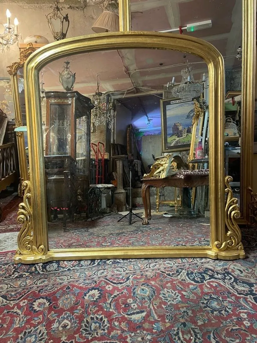 Large gilt wood overmantle mirror. Uneven frame. - Image 1