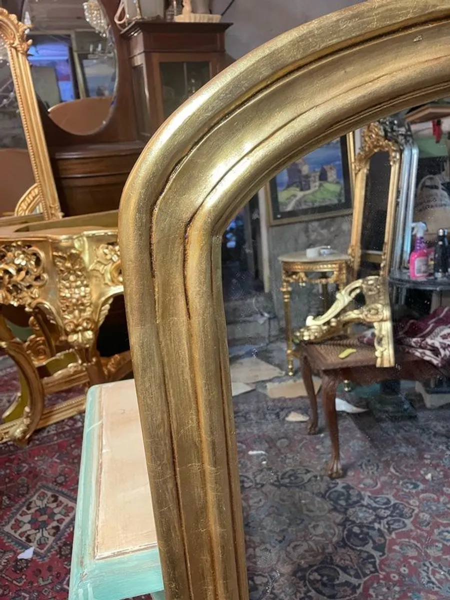 Large gilt wood overmantle mirror. Uneven frame. - Image 2