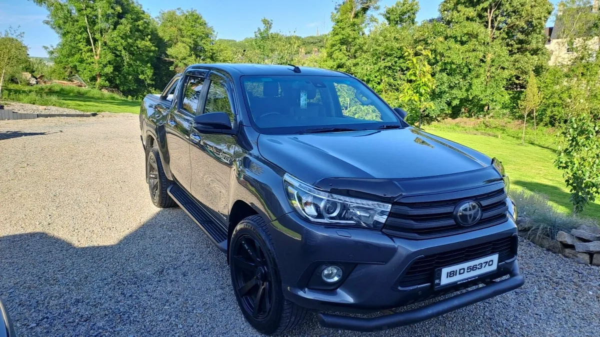 Toyota Hilux 2018 - Image 3