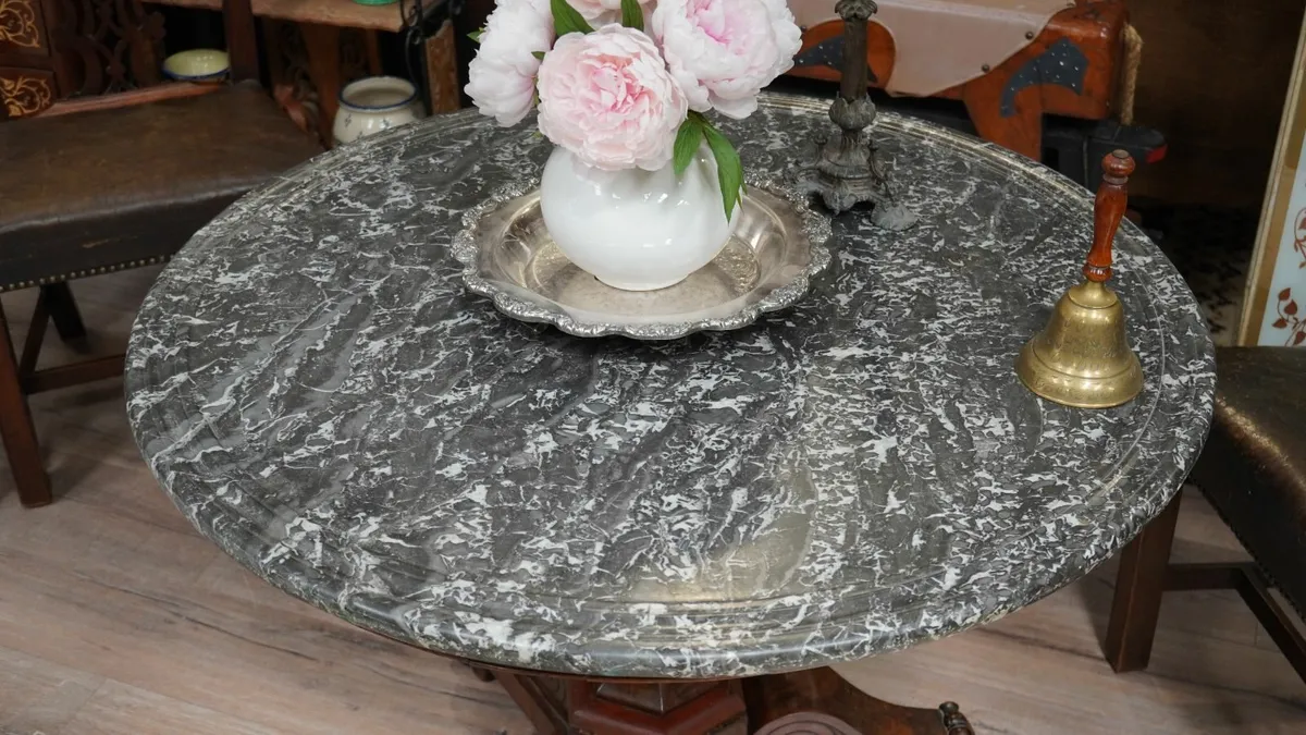 Large 19th Century Mahogany Centre Table with Marb - Image 3