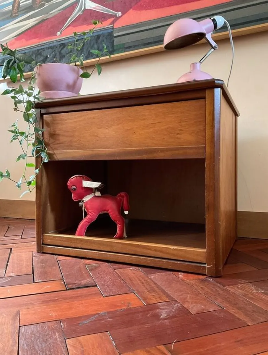 Mid century teak cabinet media - Image 1