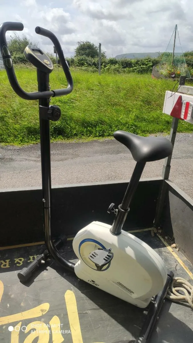 Crane exercise bike