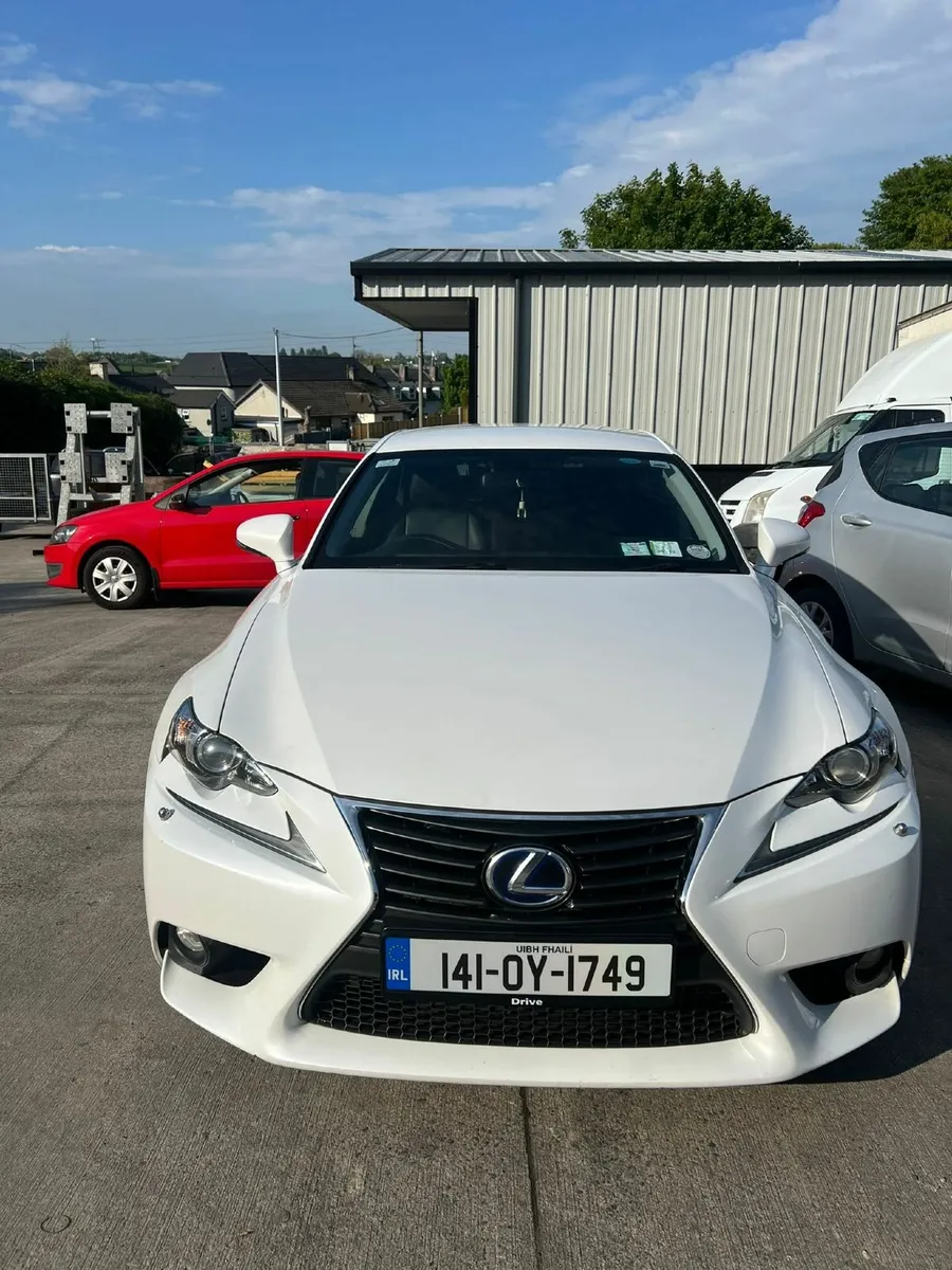 Lexus IS 2014 - Image 3