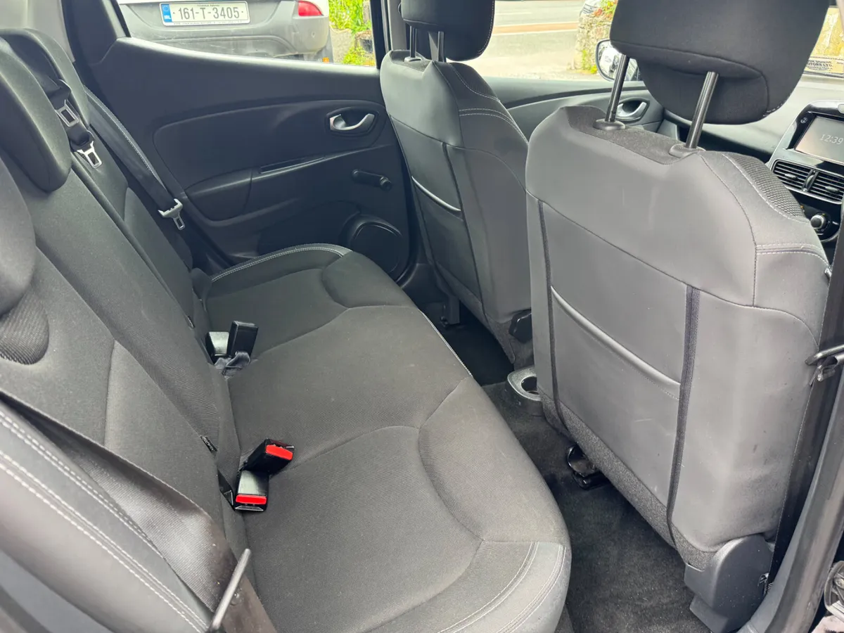 Renault Clio ideal starter car - Image 3