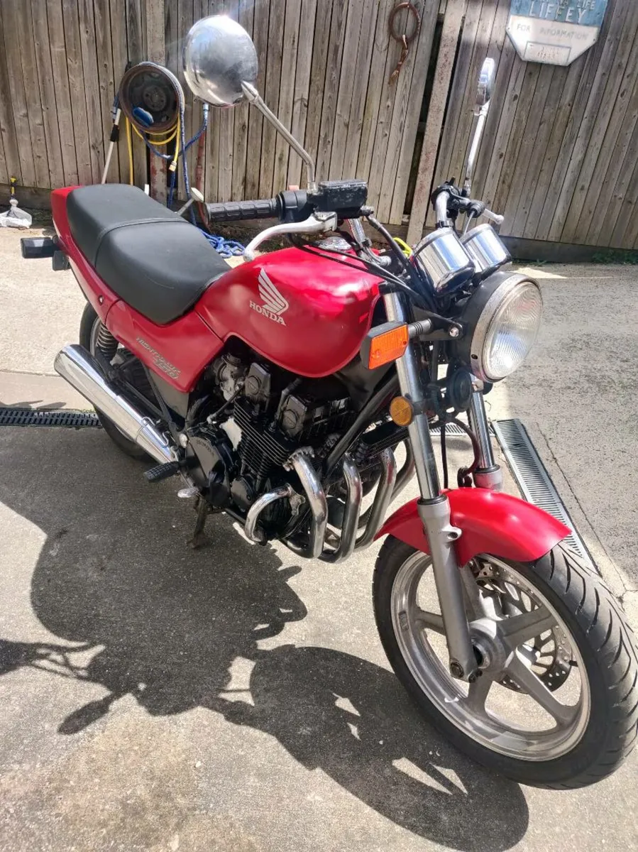 1993 Honda 750 Nighthawk - Image 1