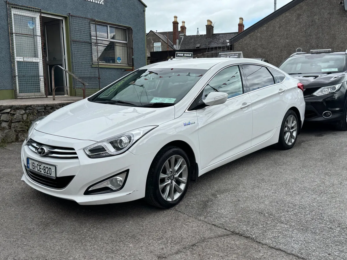Hyundai i40 Executive high spec - Image 1