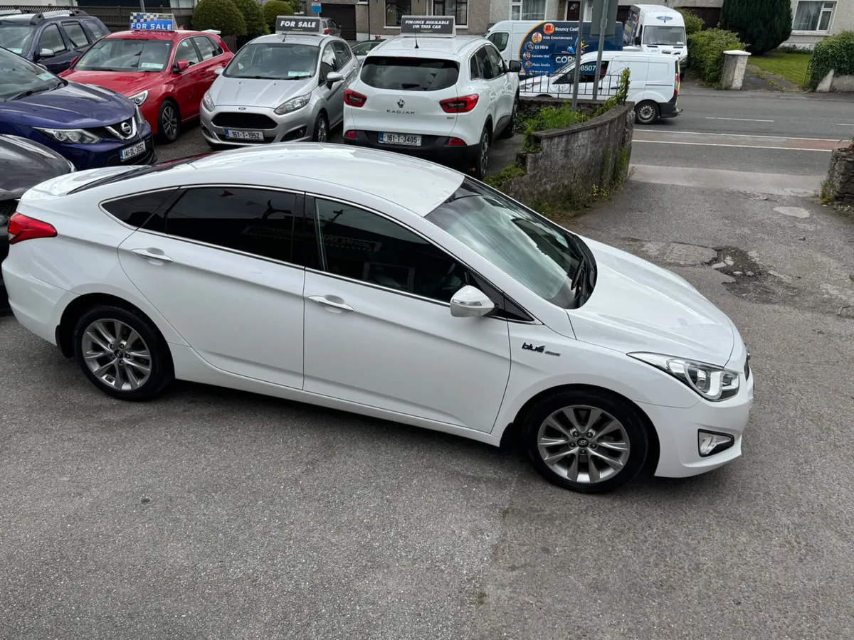 Hyundai i40 Executive high spec - Image 3