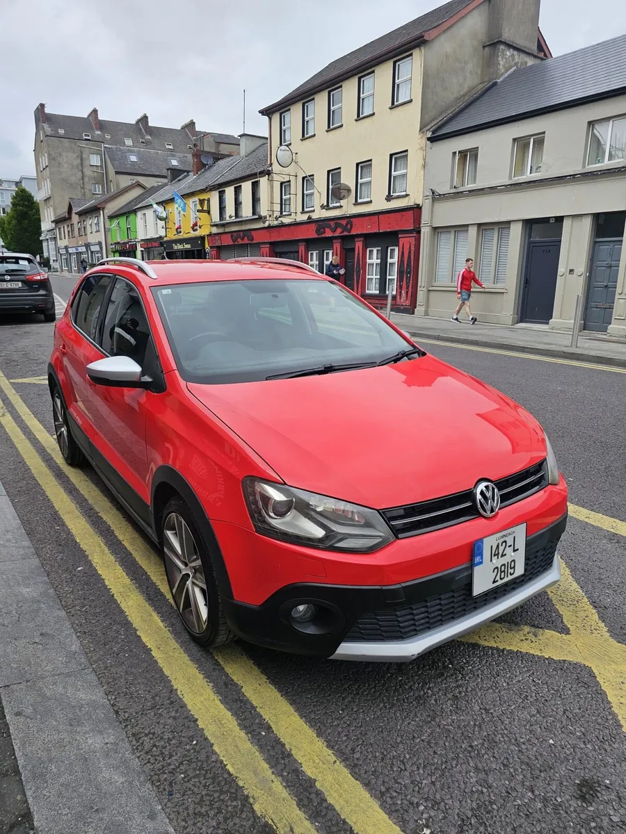 Volkswagen polo cross 1.2 patrol Automatic - Image 2