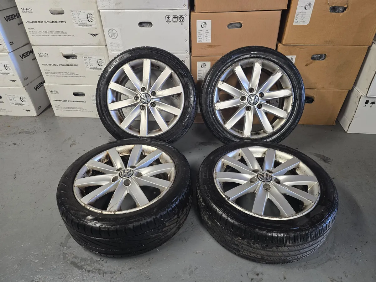 17" Volkswagen Jetta Highline Alloys - Image 2