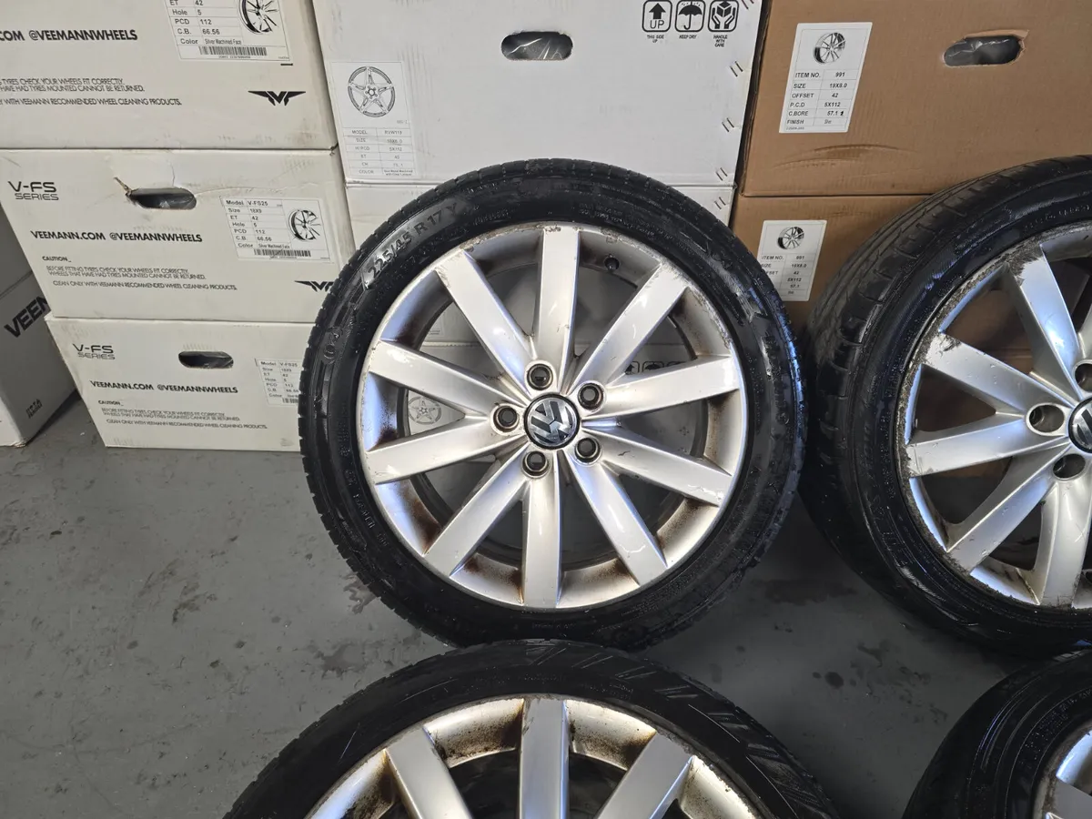 17" Volkswagen Jetta Highline Alloys - Image 4