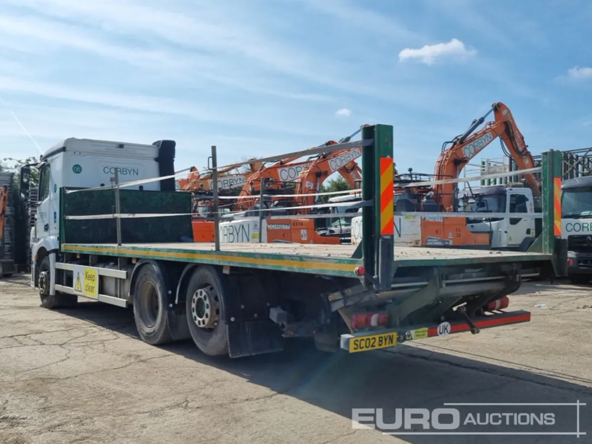 2014 Mercedes 6x2 Flat Bed Lorry - Image 2