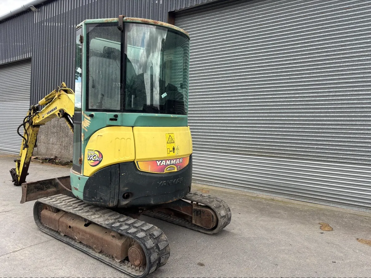 Mini digger - Image 3