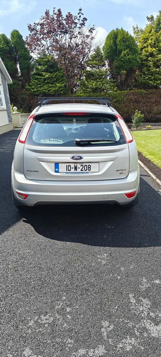 Ford Focus 2010 - Image 4