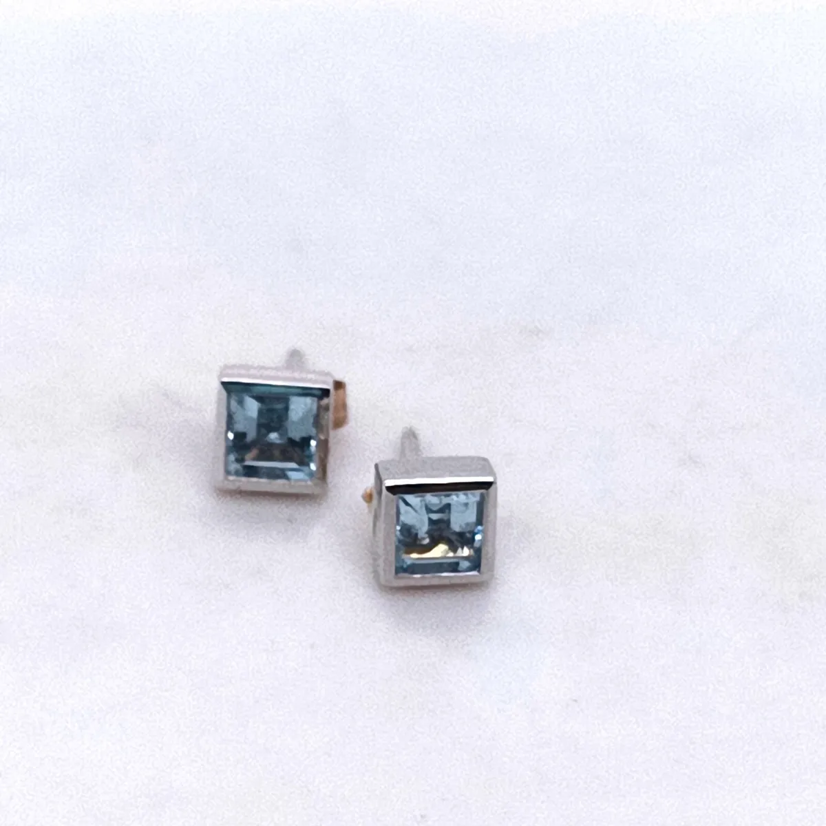 Princess Cut Blue Topaz Earrings 9k Gold - Image 3