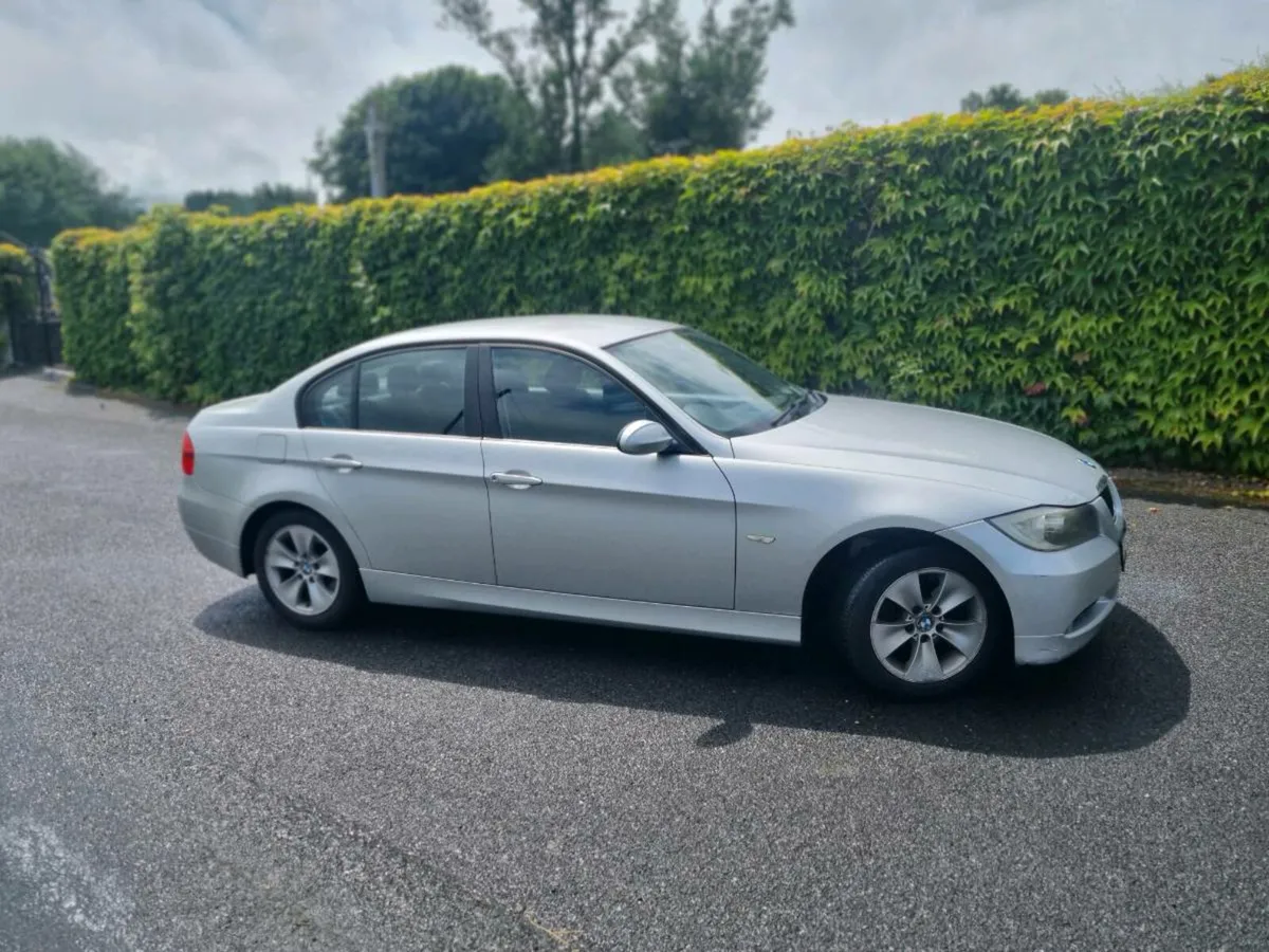 BMW 318 Automatic  NCT 06/26 - Image 2