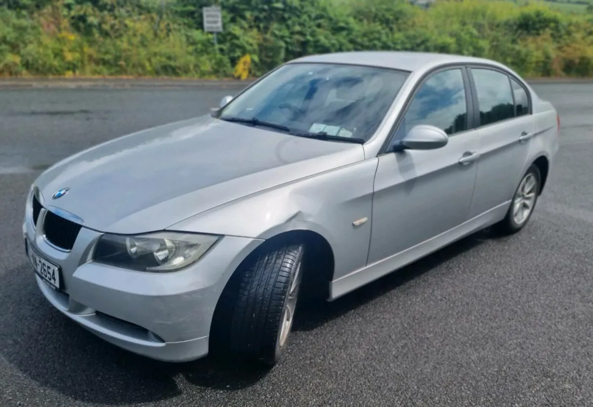 BMW 318 Automatic  NCT 06/26 - Image 3