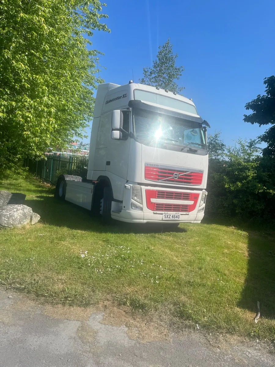 Volvo 2011 fh13 500 xl globetrotter - Image 2