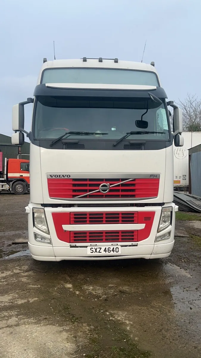 Volvo 2011 fh13 500 xl globetrotter - Image 3