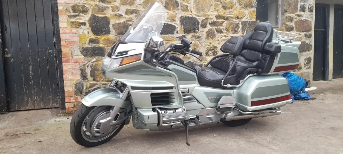 HONDA GOLDWING GL SE   Special edition (Nov1999) - Image 1