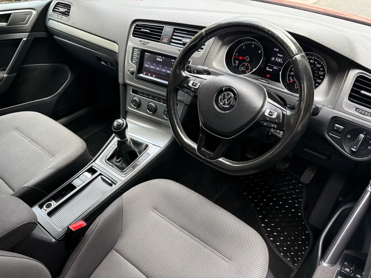 New model Golf upgraded wheels - Image 4