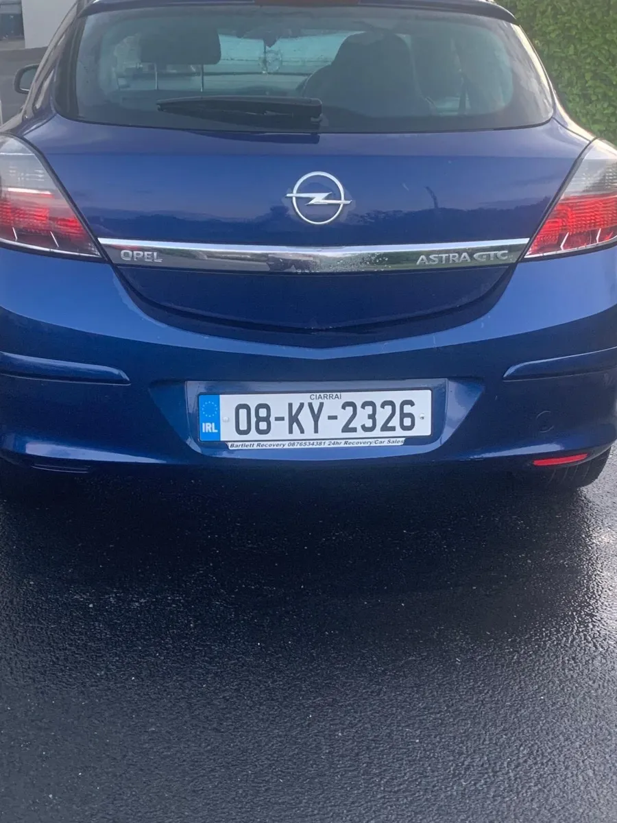 Opel Astra GTC - Image 4