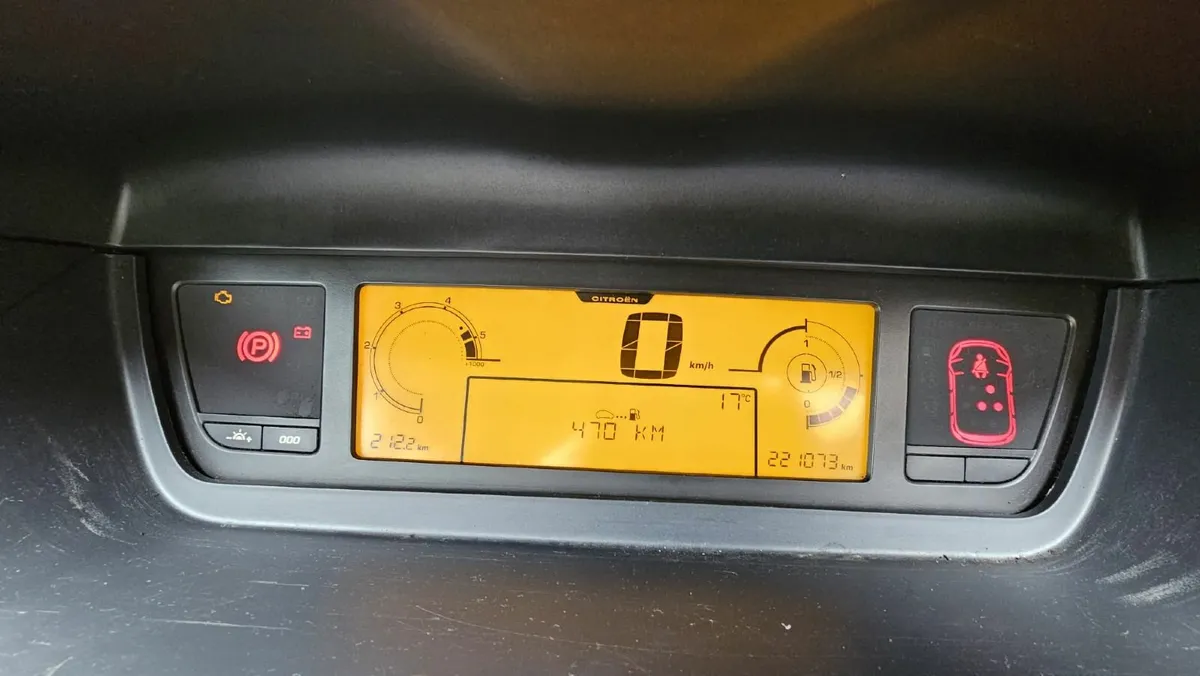 Citroen C4 2010 - Image 1