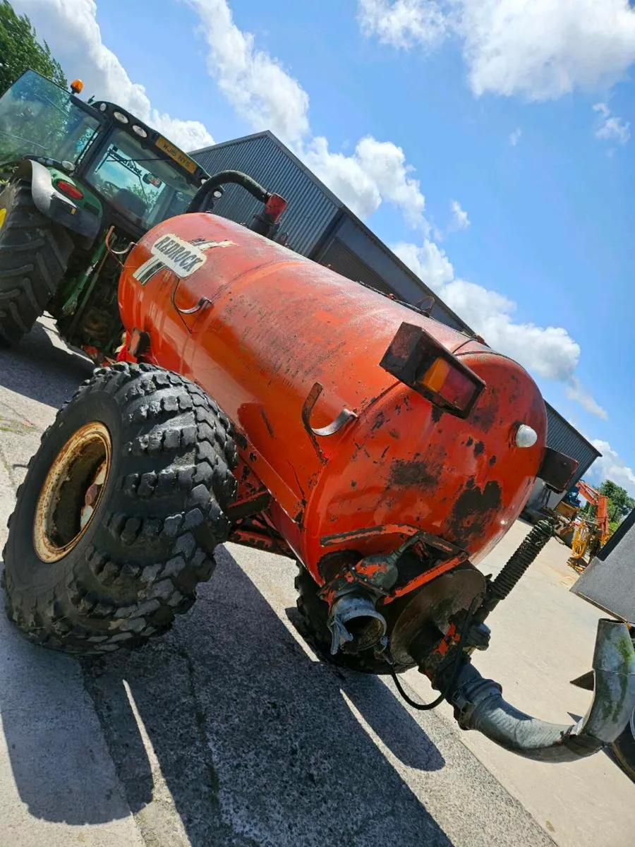 Redrock 1100 gallon tanker - Image 2