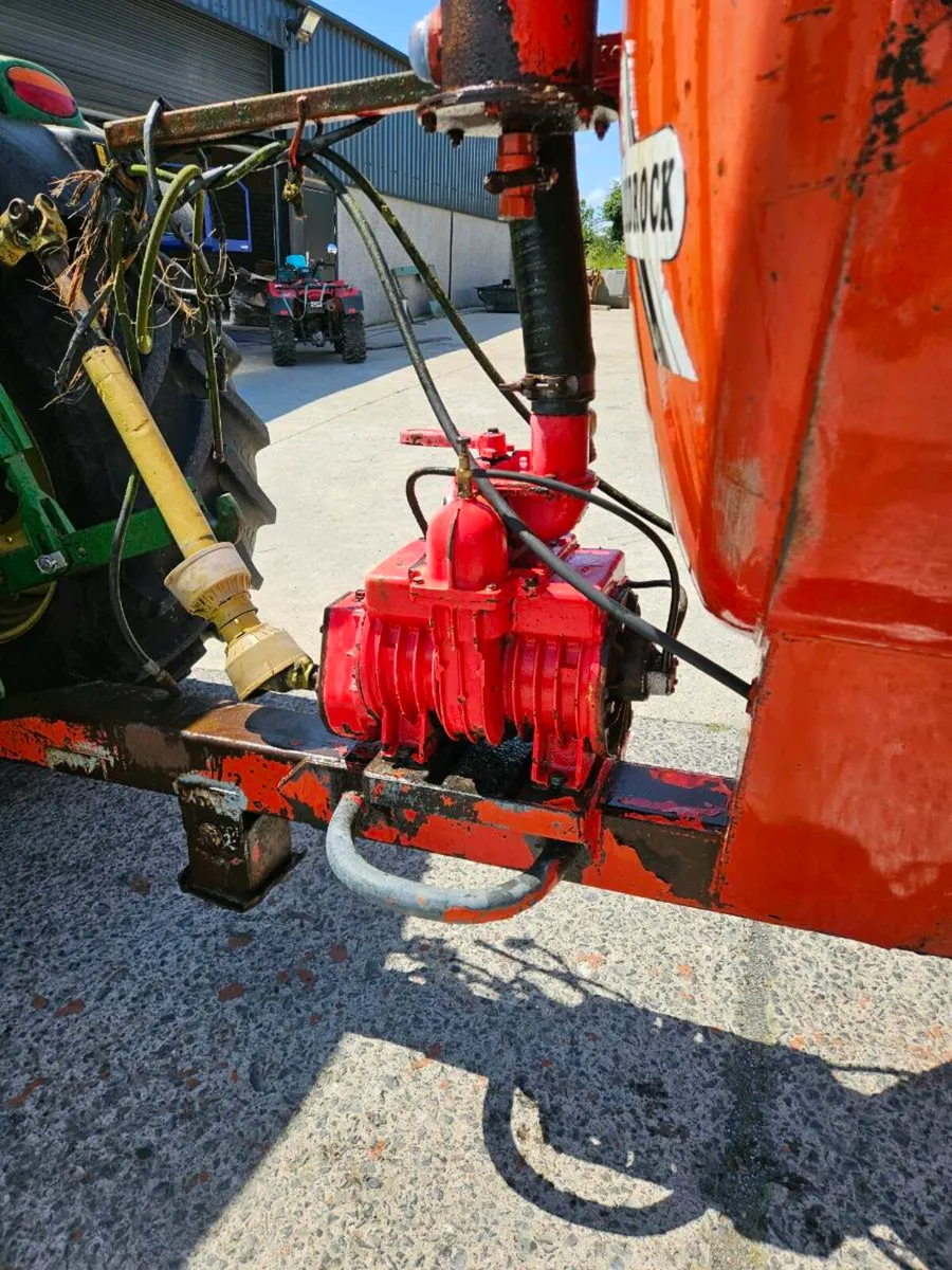 Redrock 1100 gallon tanker - Image 3