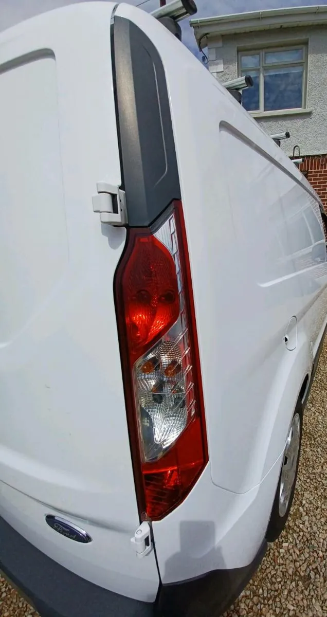 Ford Transit Connect Trend LWB - Image 3