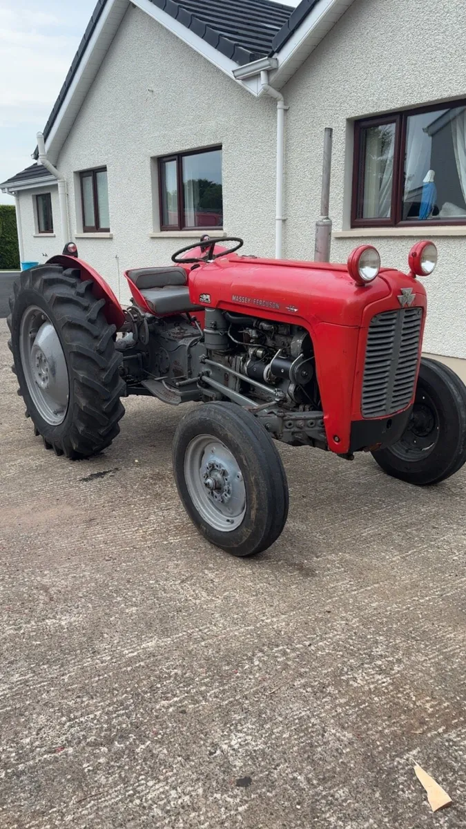 Massey Ferguson 35 - Image 1