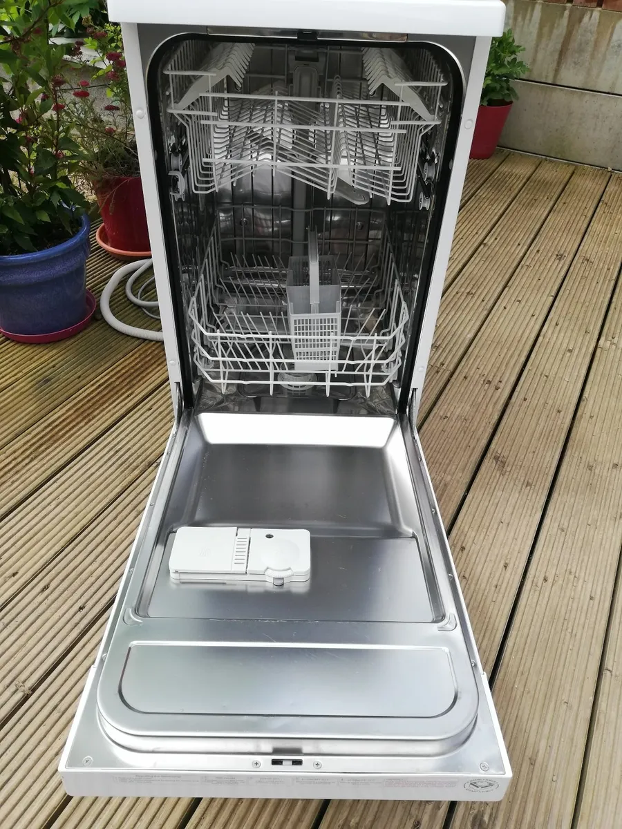 Dishwasher - Image 4