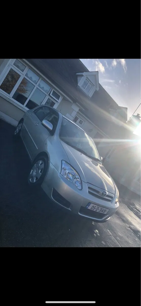 Toyota Corolla - Image 2