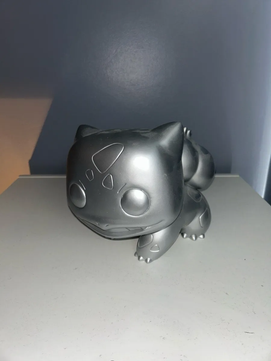 Silver Bulbasaur Funko pop no.454