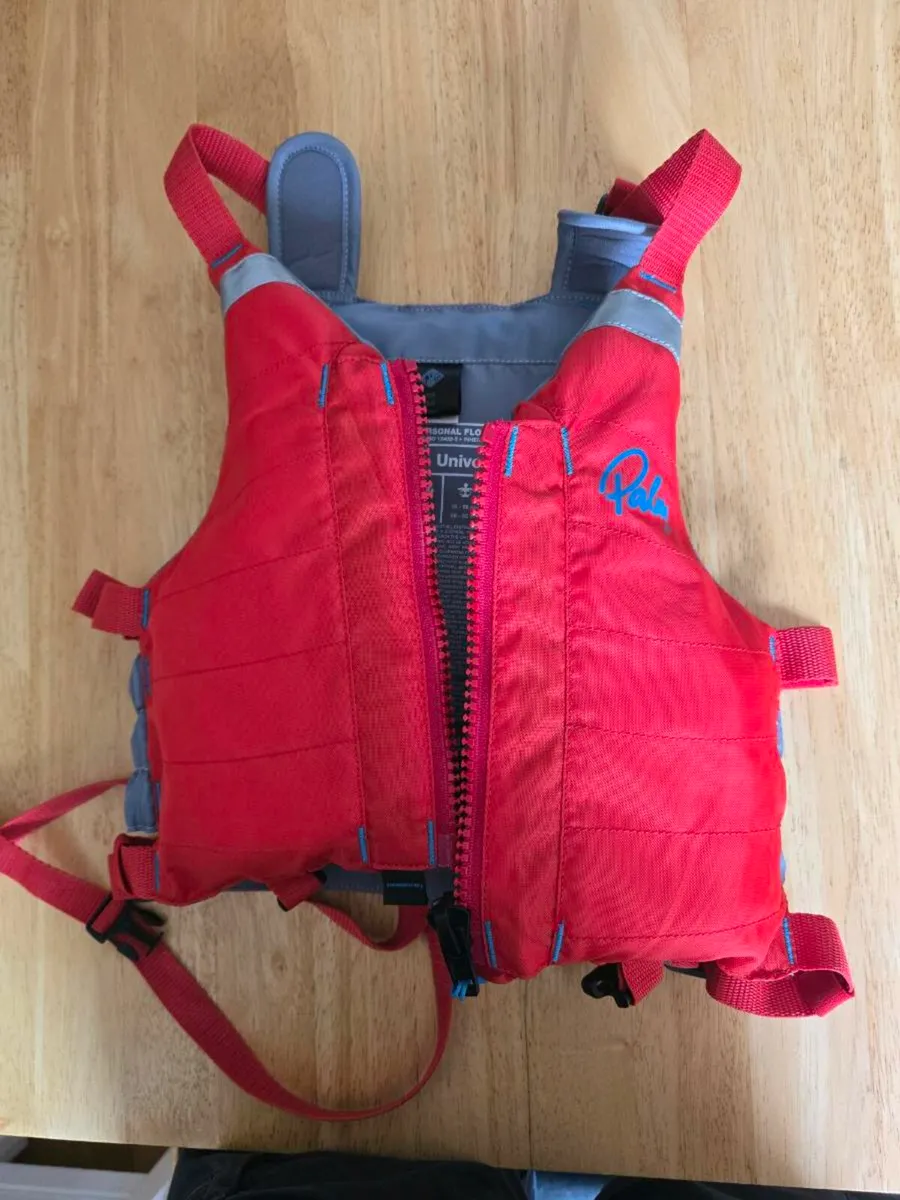 Palm life jacket - Image 1