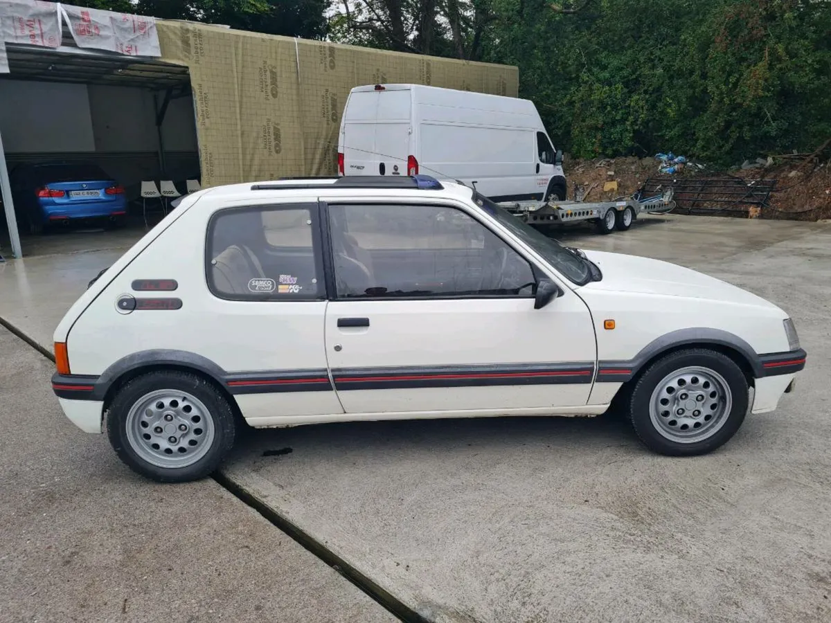 Peugeot 205 GTI - Image 4